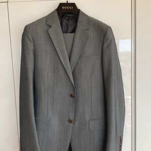 Gucci Suit Grey 46R (Italian sizing)